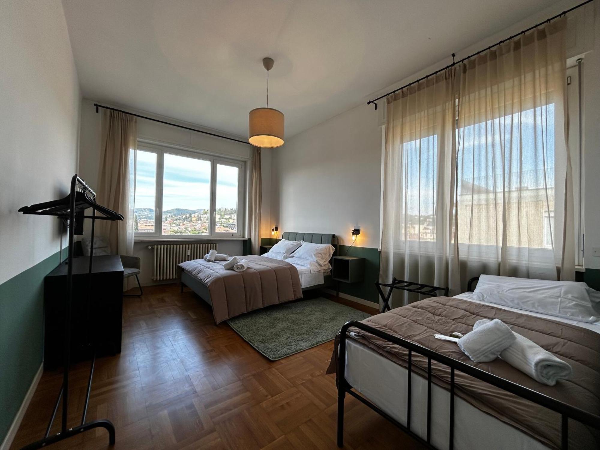 Big House-Private Parking-12" Walk From The Arena Apartamento Verona Exterior foto