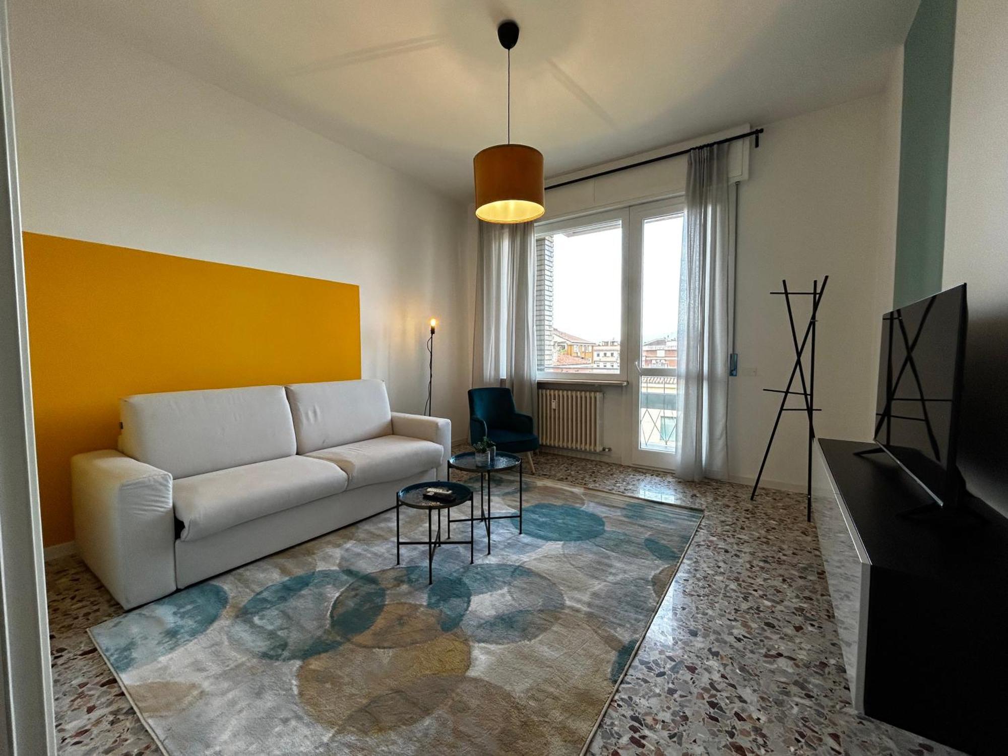 Big House-Private Parking-12" Walk From The Arena Apartamento Verona Exterior foto